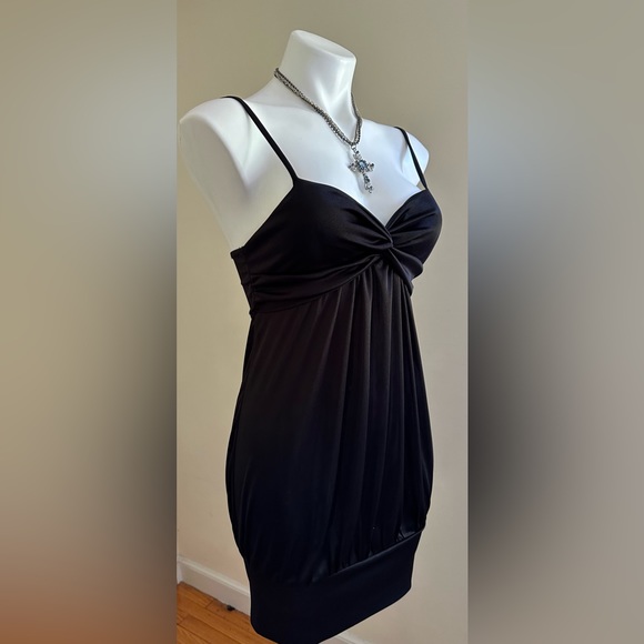 Forever 21 Black Mini Slip Dress Twisted padded Sweetheart Front SZ S. - Picture 3 of 11